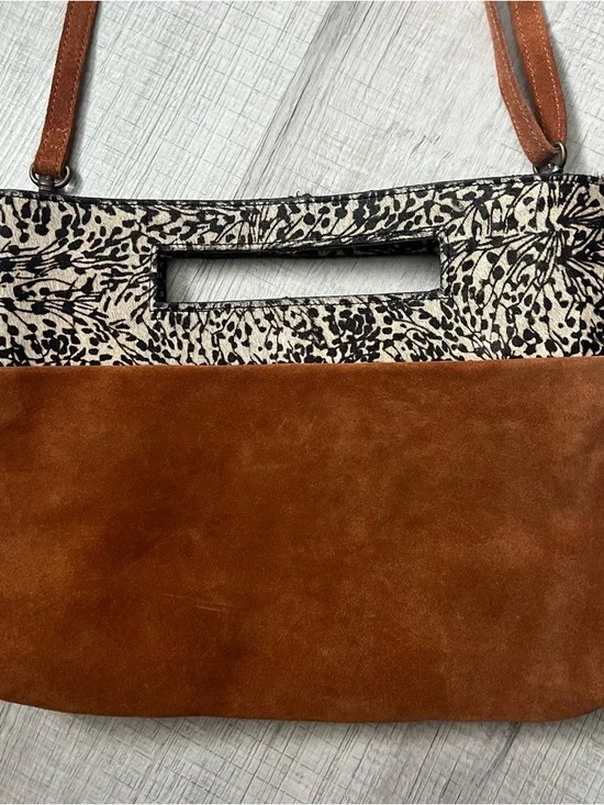 By ANTHROPOLOGIE Tara Textured Clutch Leather Suede Crossbody in Brown - Picture 7 of 14